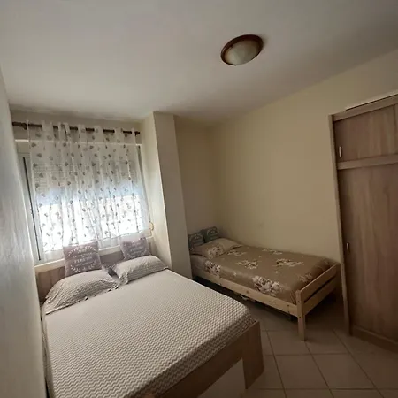 Erind's Apartment,pampas Durrës