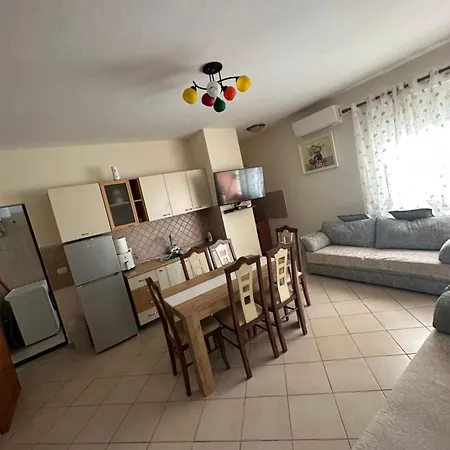 Apartment Erind's Apartment,pampas *